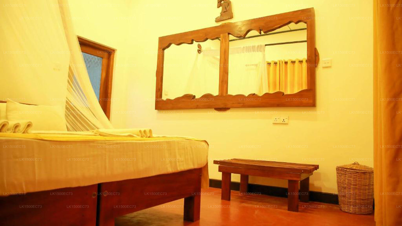 Das Elephant Next-Door Resort, Udawalawe