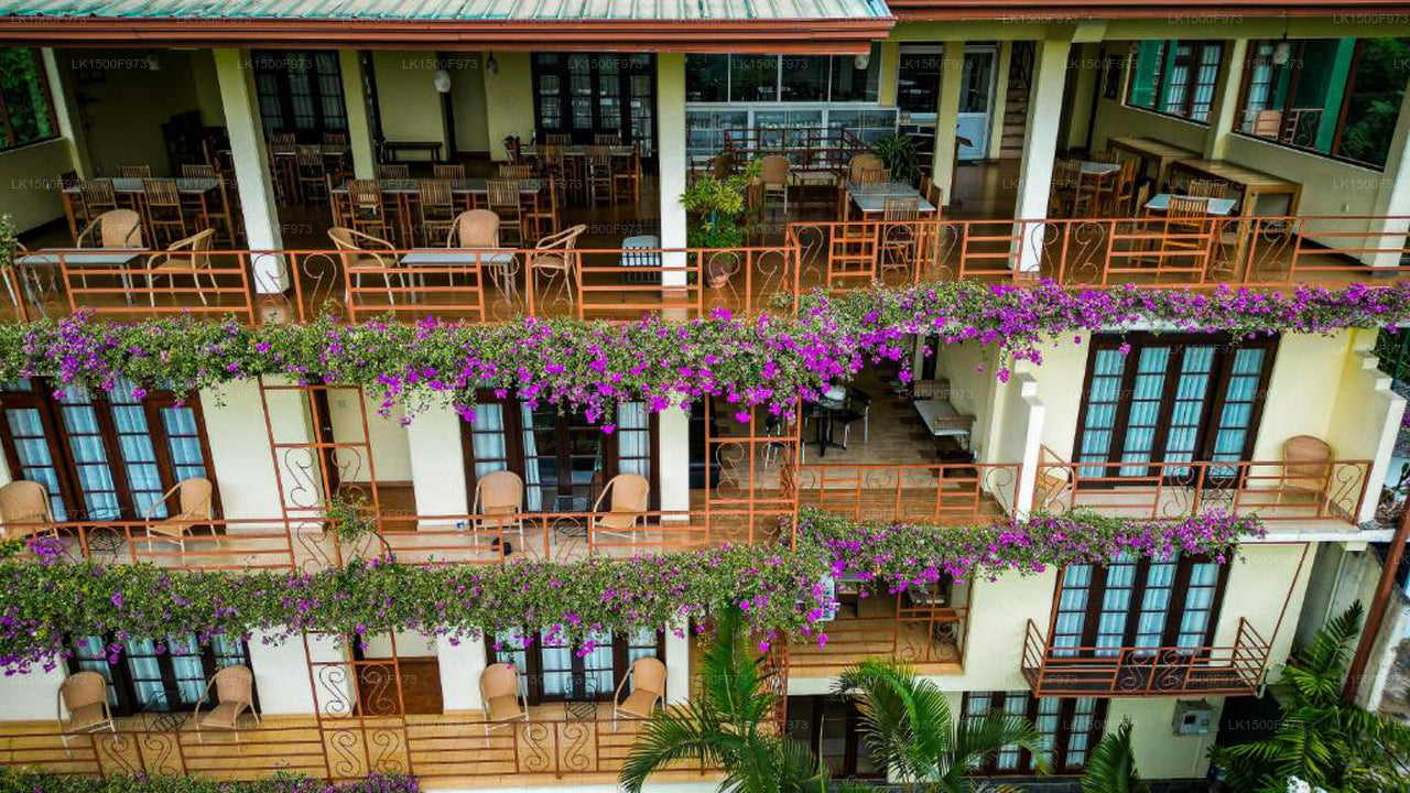 Nature Walk Resort, Kandy 