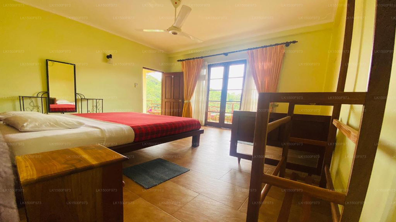 Nature Walk Resort, Kandy 