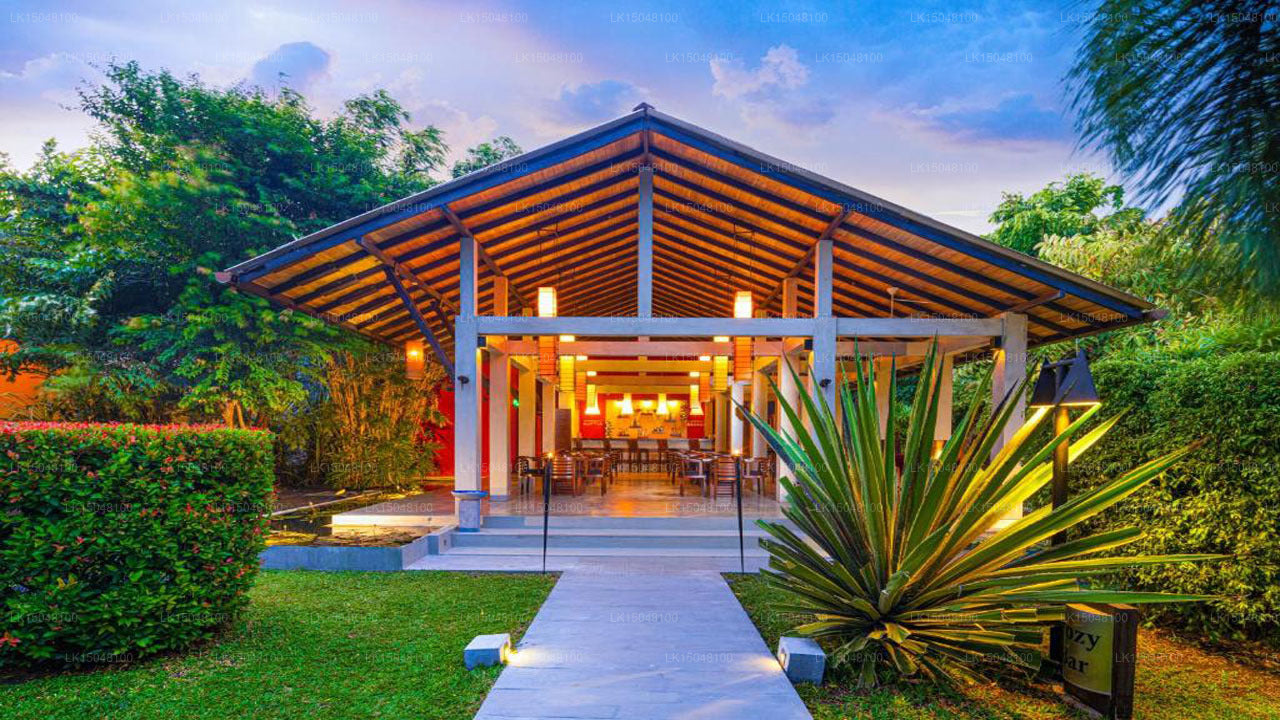 Chaarya Resort &amp; Spa, Tissamaharama