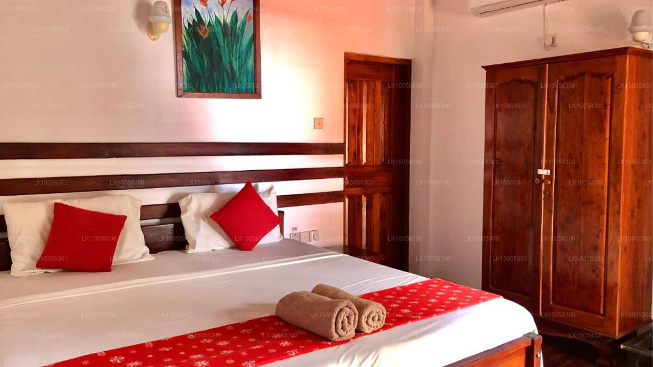 Drifters Hotel &amp; Strandrestaurant, Hikkaduwa 