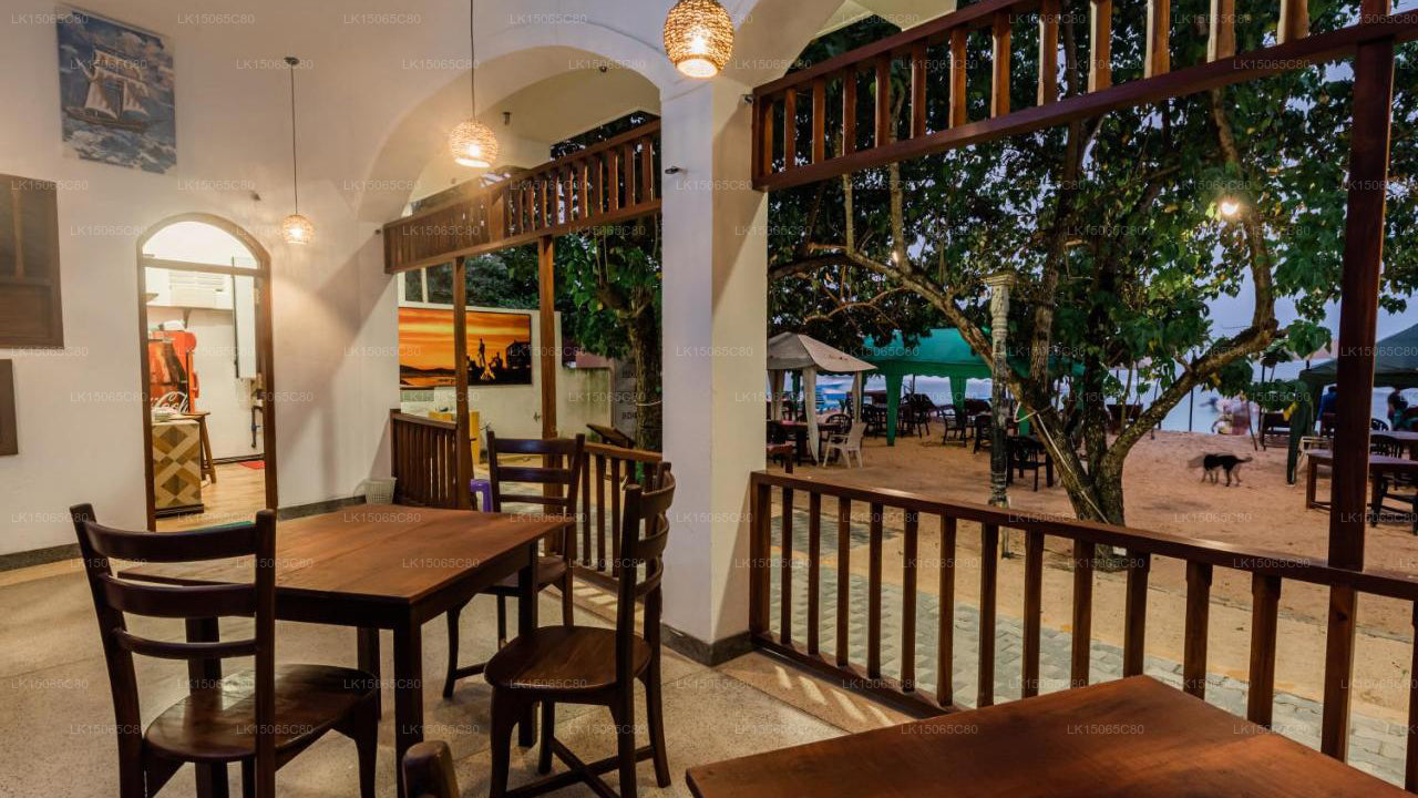 Deepal Villa mit Meerblick, Unawatuna, Unawatuna