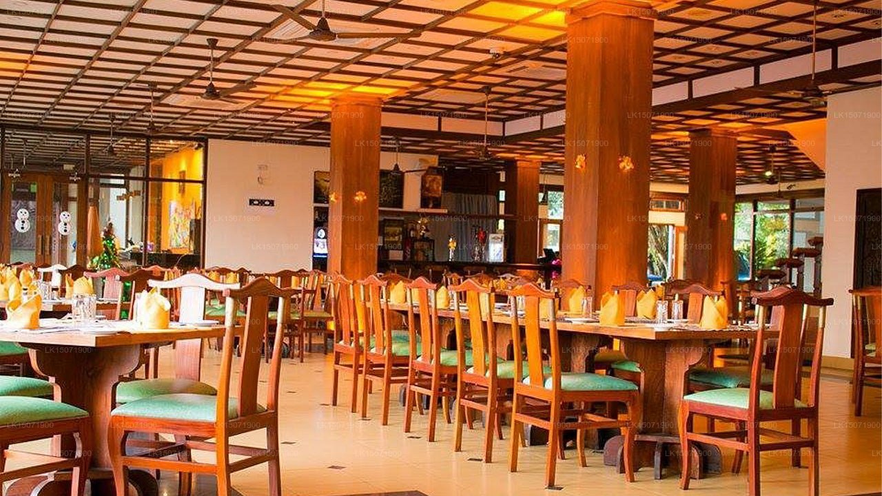 Sanmira Renaissance, Unawatuna