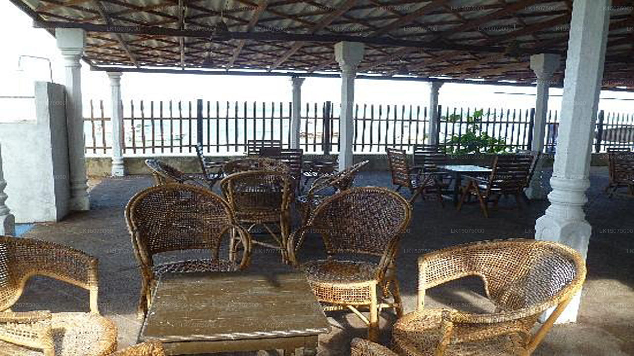 Coral Reef Beach Hotel, Hikkaduwa 