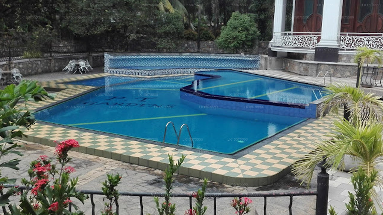 Hotel PT Gardens, Biyagama