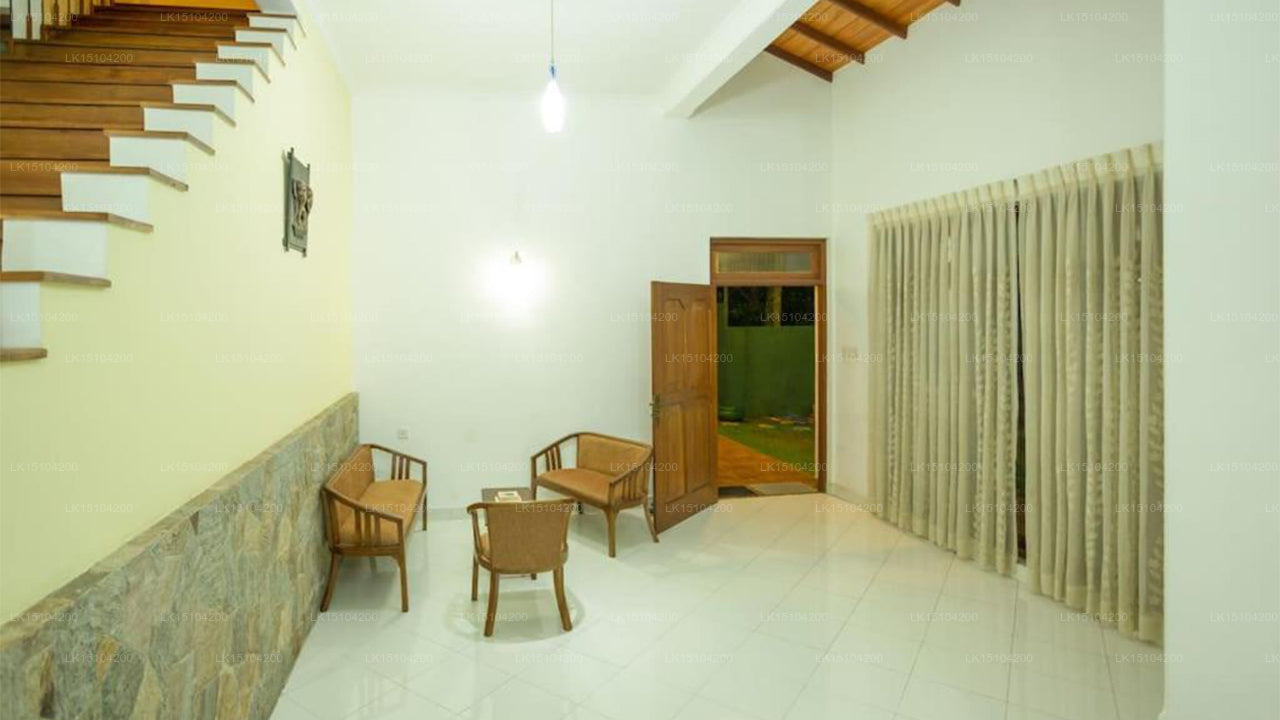 Bungalow mit Flussblick, Kandy