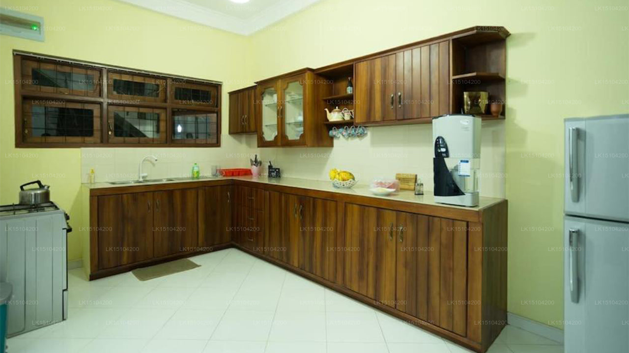 Bungalow mit Flussblick, Kandy