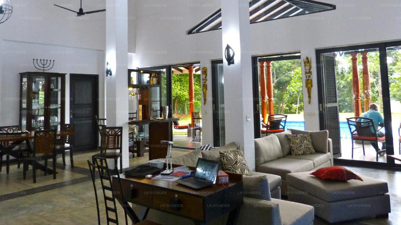 TROPISCHE TRAUMVILLA