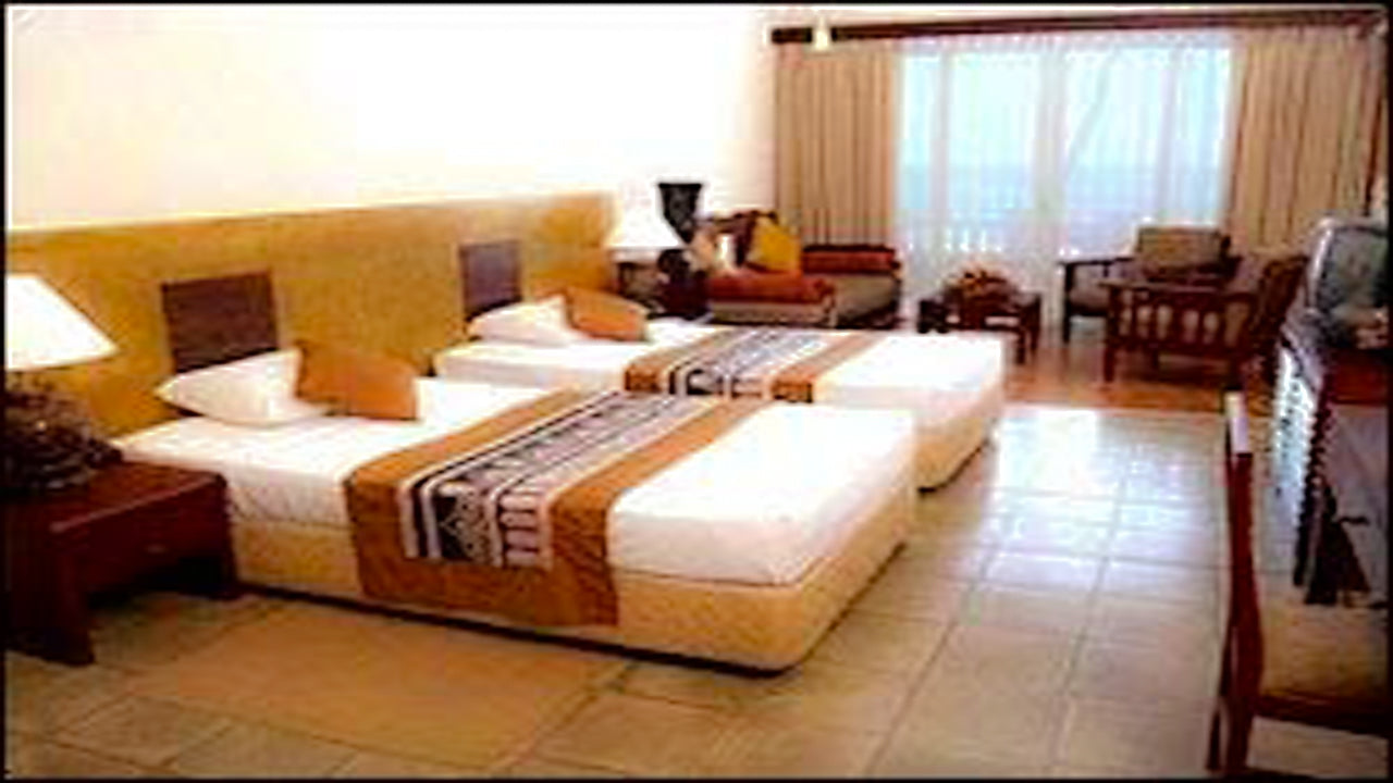 Golden Sun Resort, Kalutara 