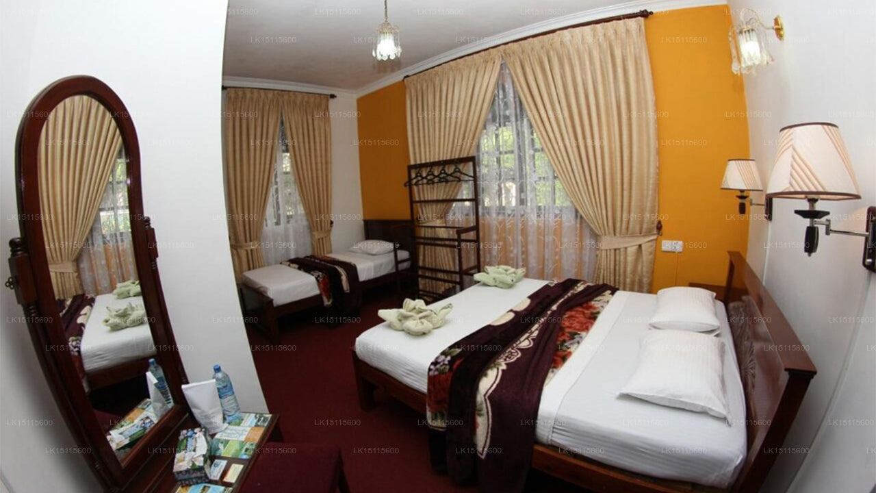 Sampath Hotel, Nuwara Eliya 