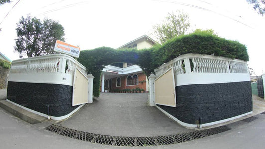 Sampath Hotel, Nuwara Eliya 