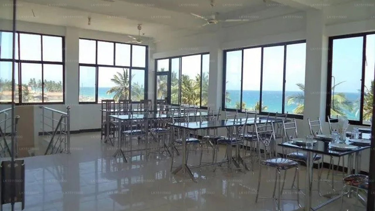 Sea Breeze Restaurant &amp; Guest House, Batticaloa