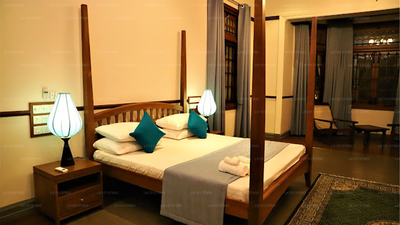 Das Herrenhaus, Colombo