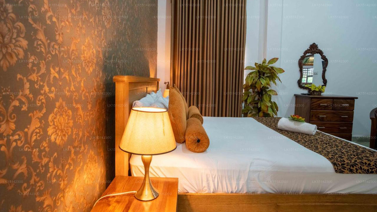 Verstecktes Paradies, Piliyandala