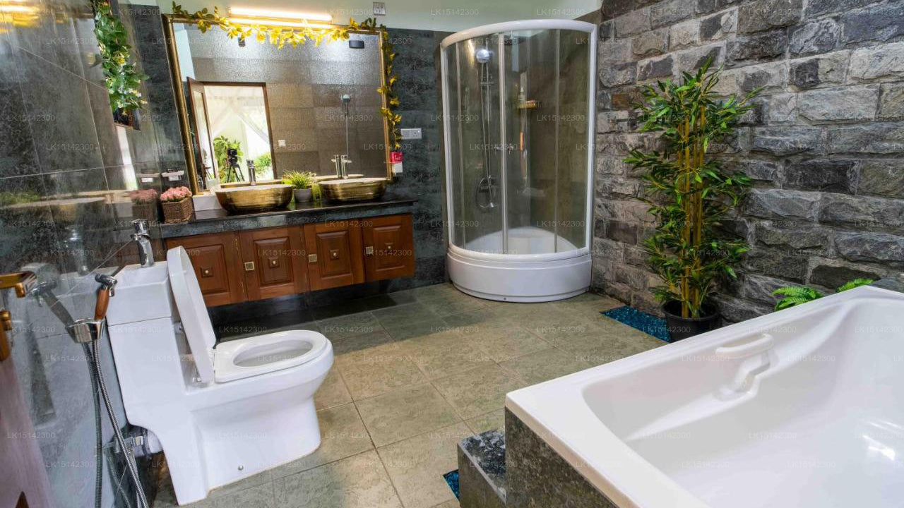 Verstecktes Paradies, Piliyandala