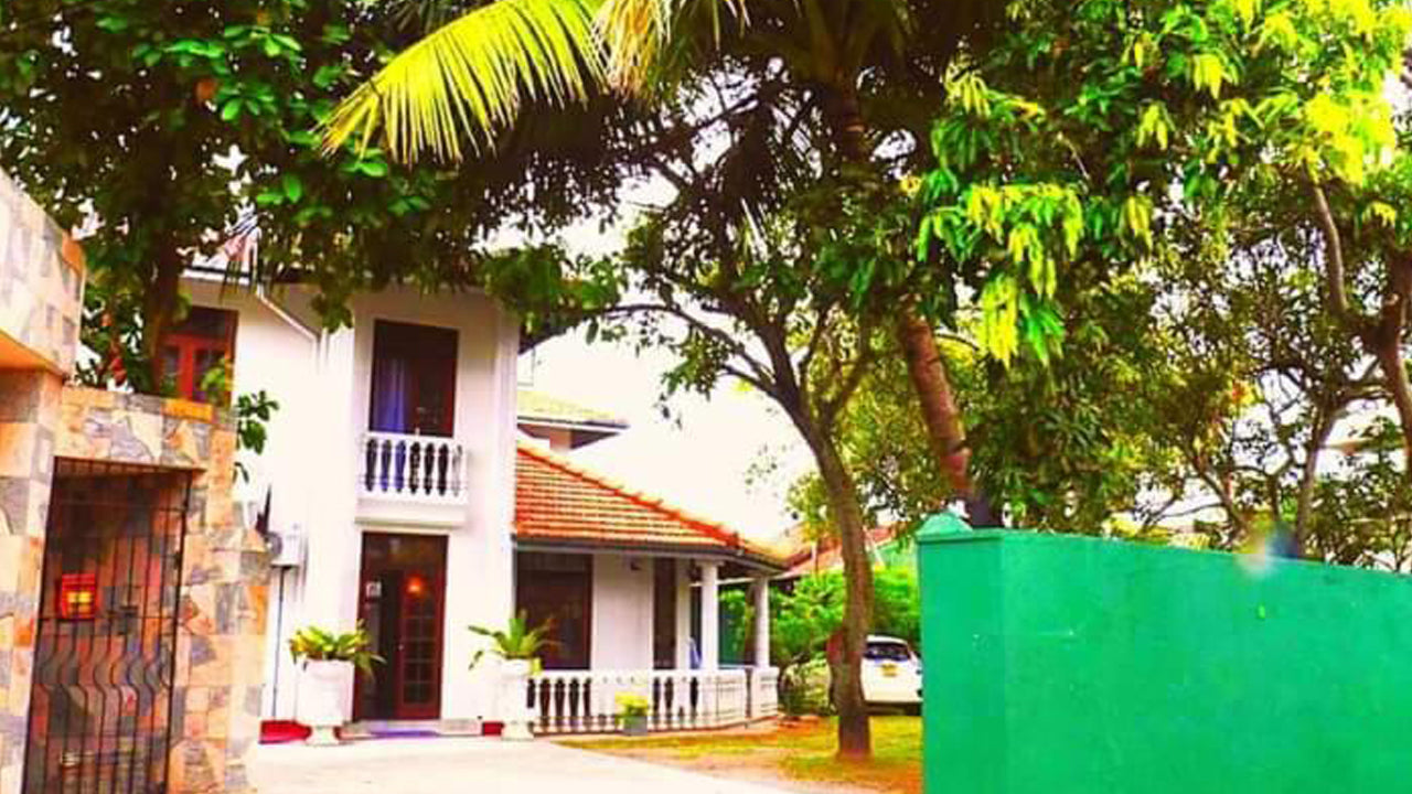 Charles Ferienhaus, Moratuwa