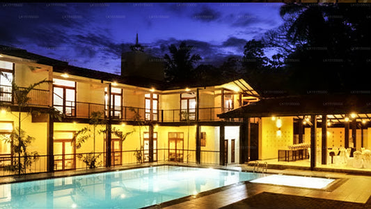 Amalya Reach Ferienresort, Colombo
