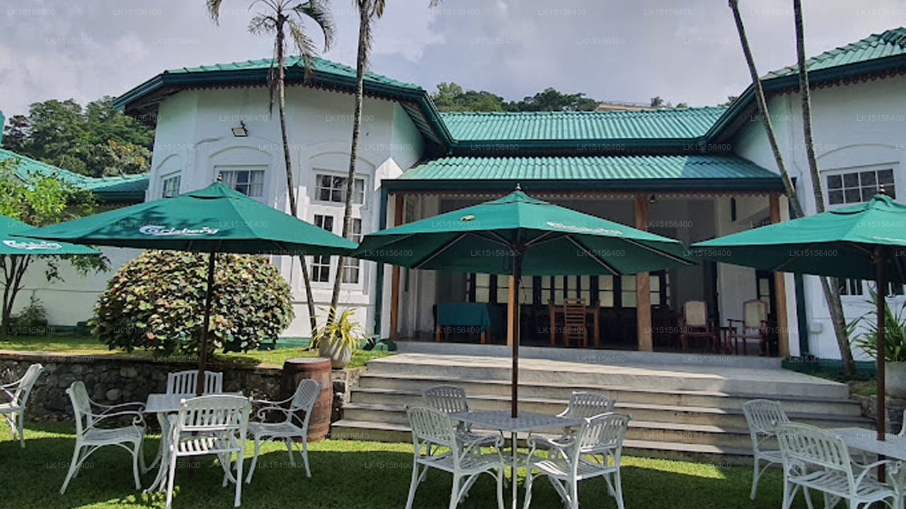 Der Kandy Club, Kandy