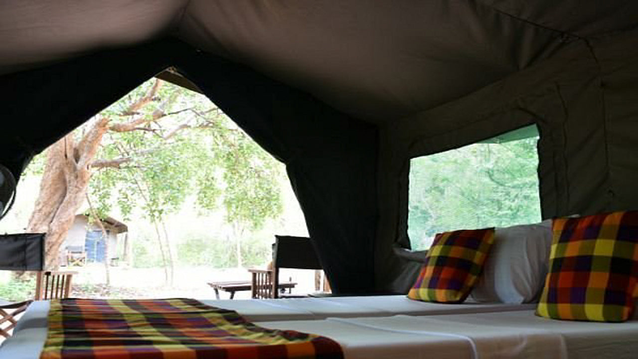 Großwildcamps und Lodges in Udawalawe