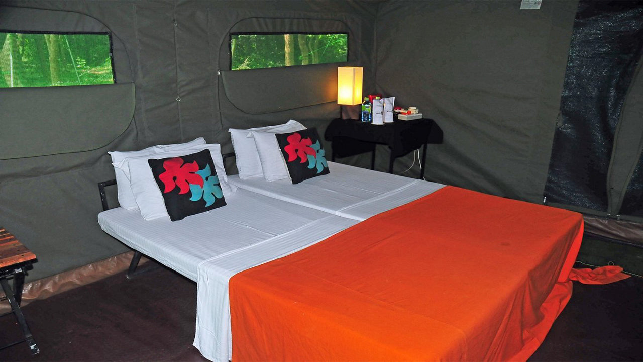 Großwildcamps und Lodges in Udawalawe