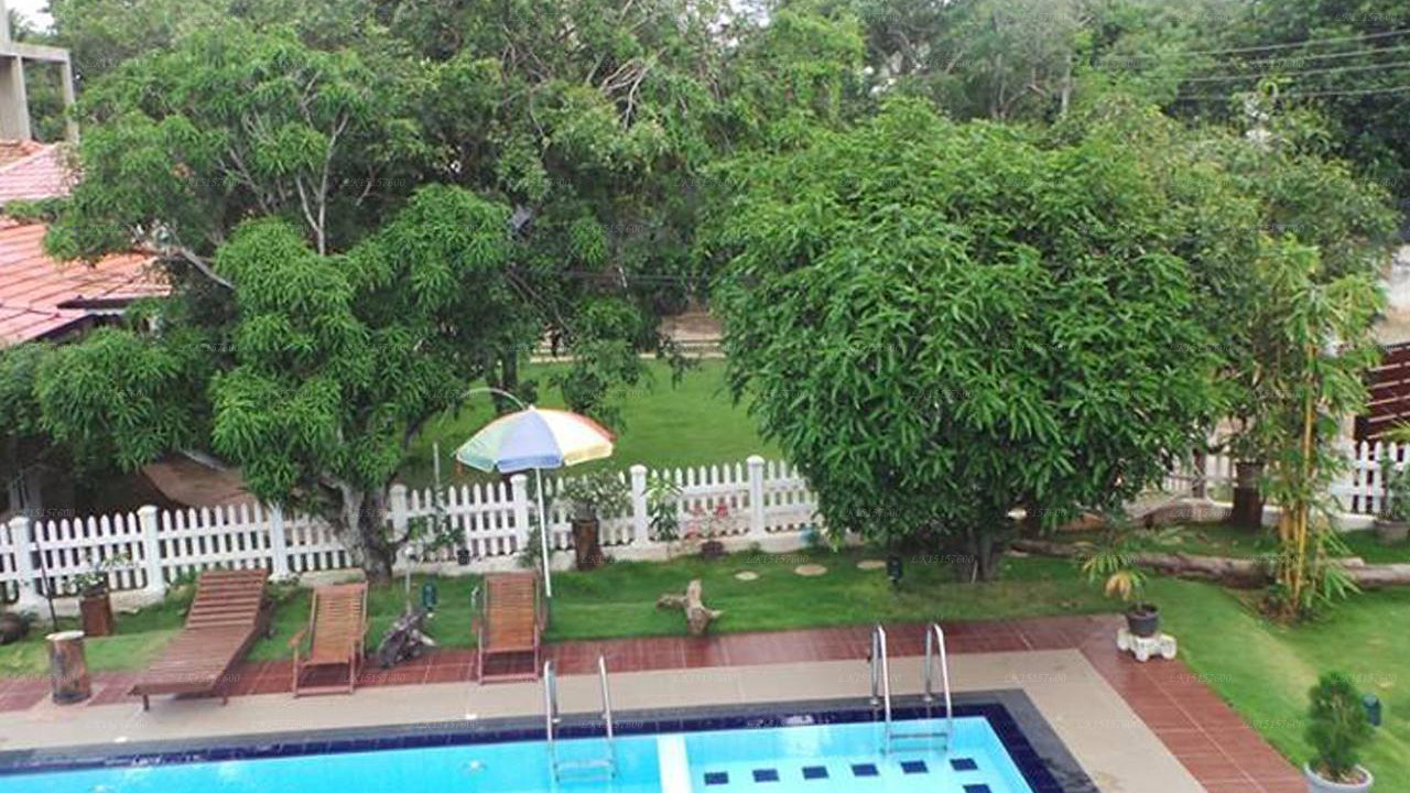 WindMill Beach Hotel, Negombo 