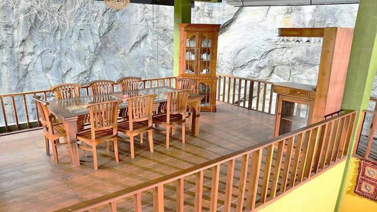 Deer Point Bungalow, Kandy 