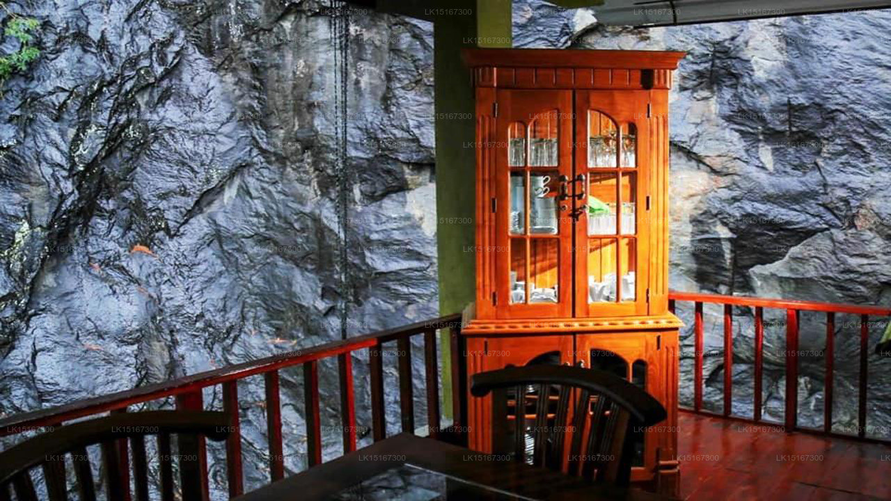 Deer Point Bungalow, Kandy 