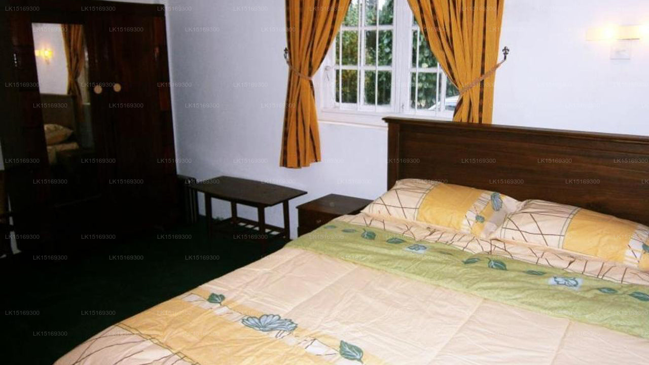 Surrey Bird Sanctuary &amp; Holiday Resort, Welimada