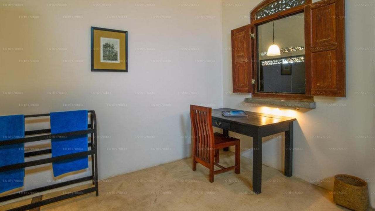 Villananda, Ambalangoda