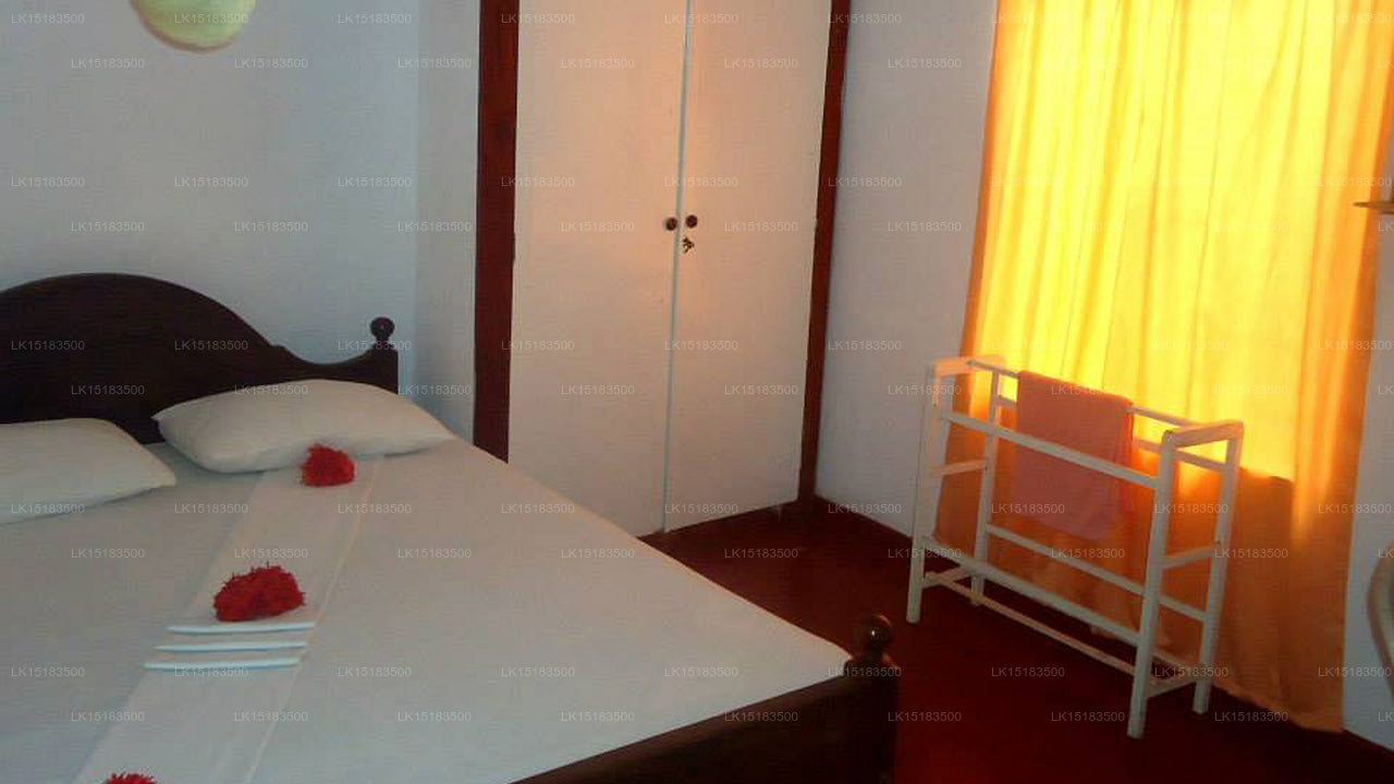 Nishan Surf Guest House, Matara