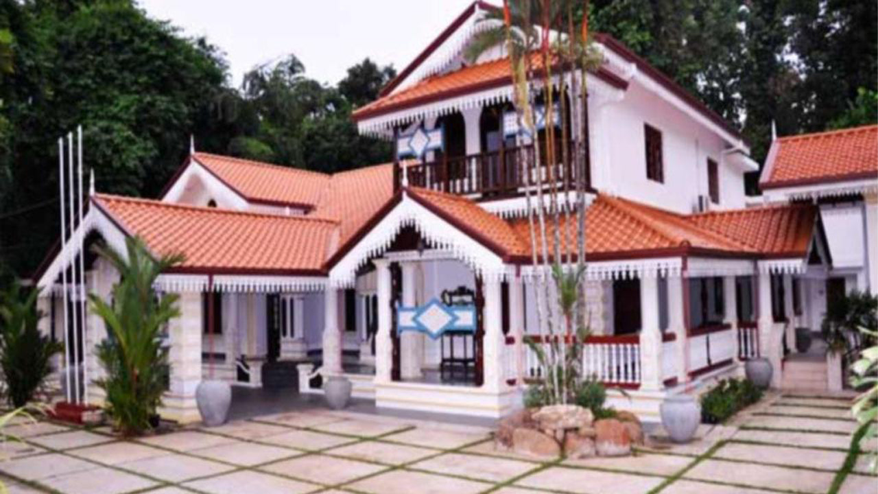 Centauria Hill Resort, Ratnapura 