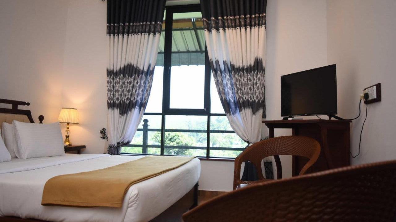 Centauria Hill Resort, Ratnapura 