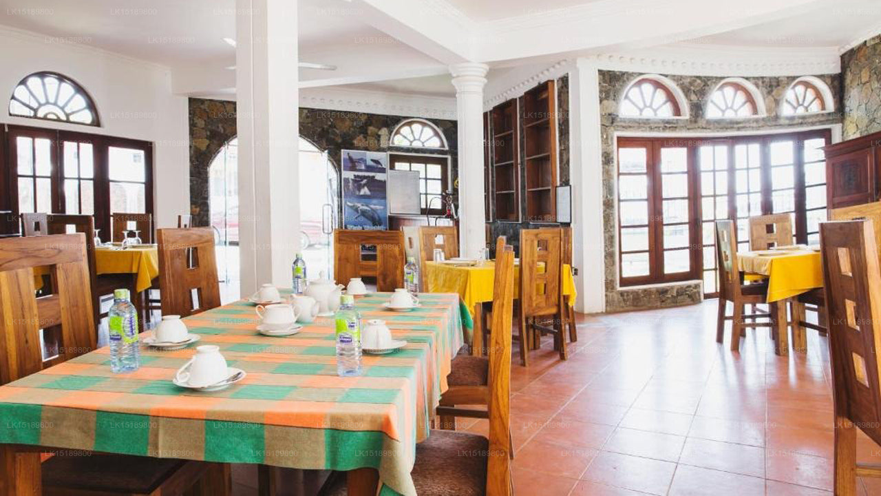 Neptune Bay Hotel, Unawatuna 