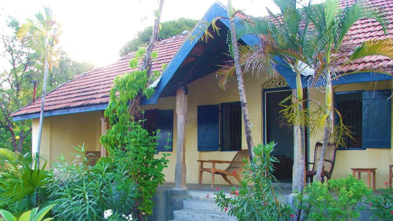 15 Lady Manning Drive, Batticaloa 