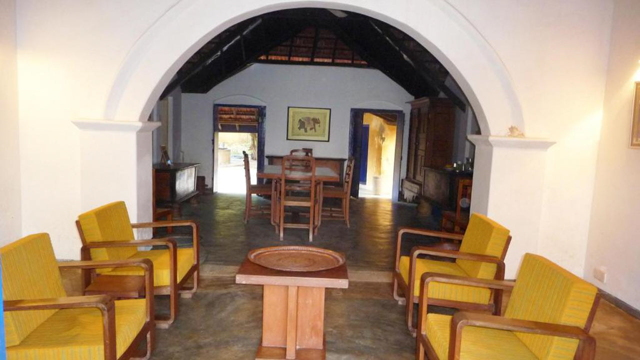 15 Lady Manning Drive, Batticaloa 