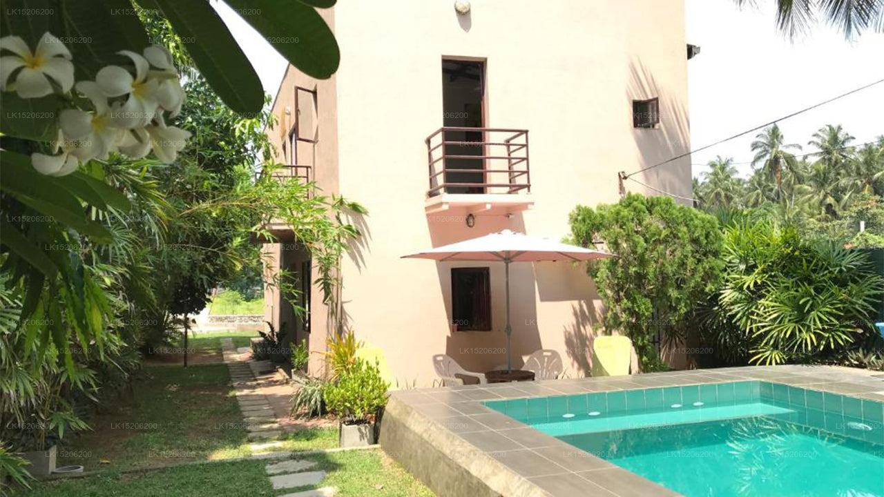Sri Beach Bungalows &amp; Villa, Marawila