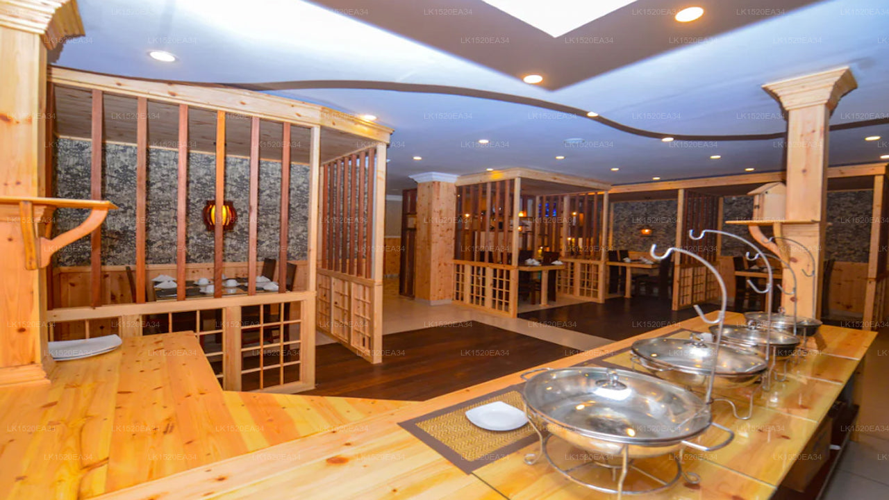 Galaxy Grand Hotel, Nuwara Eliya 