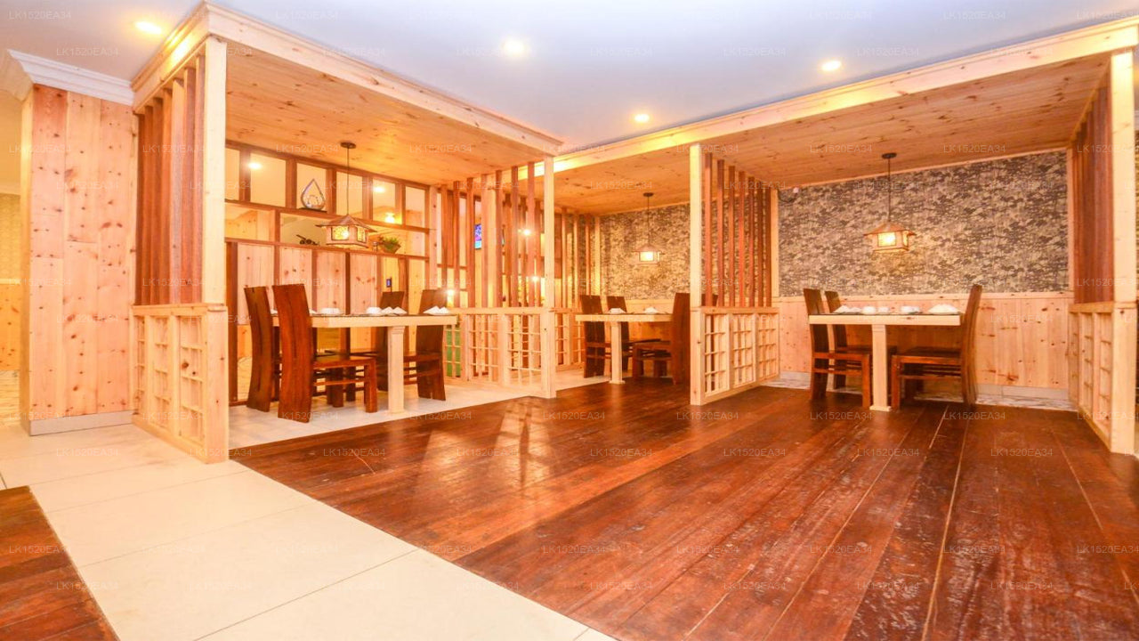 Galaxy Grand Hotel, Nuwara Eliya 