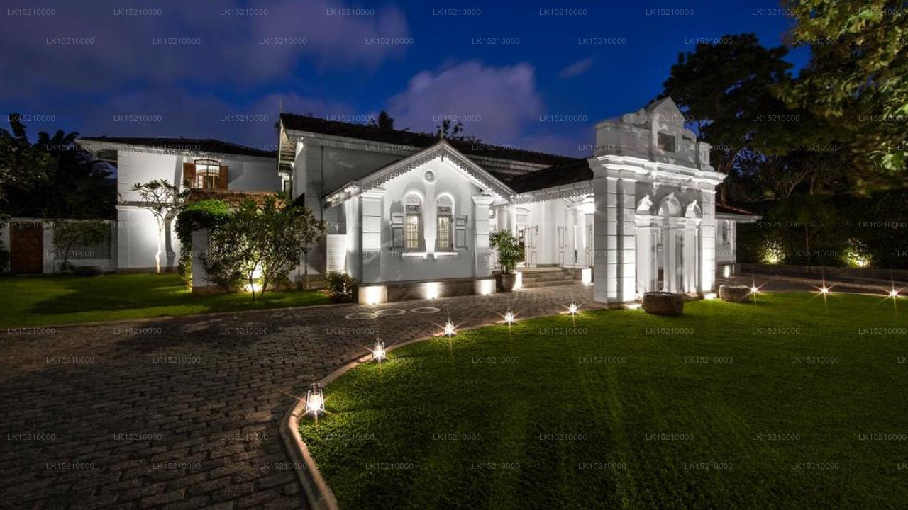 Maniumpathy Hotel, Colombo 