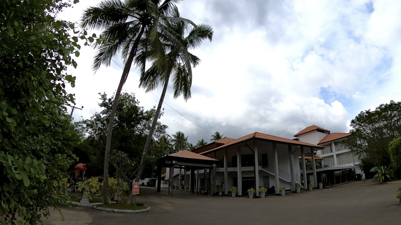 Grindlays Regency, Alawwa 