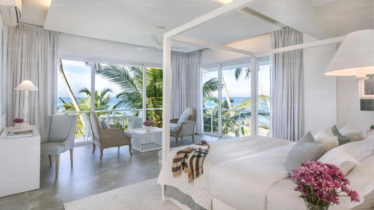 Die Sandalen von Edwards Collection, Hikkaduwa