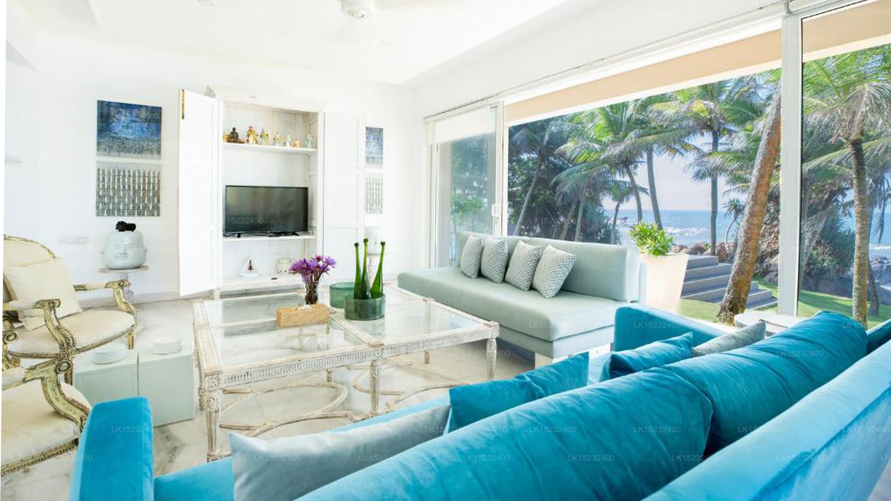 Die Sandalen von Edwards Collection, Hikkaduwa