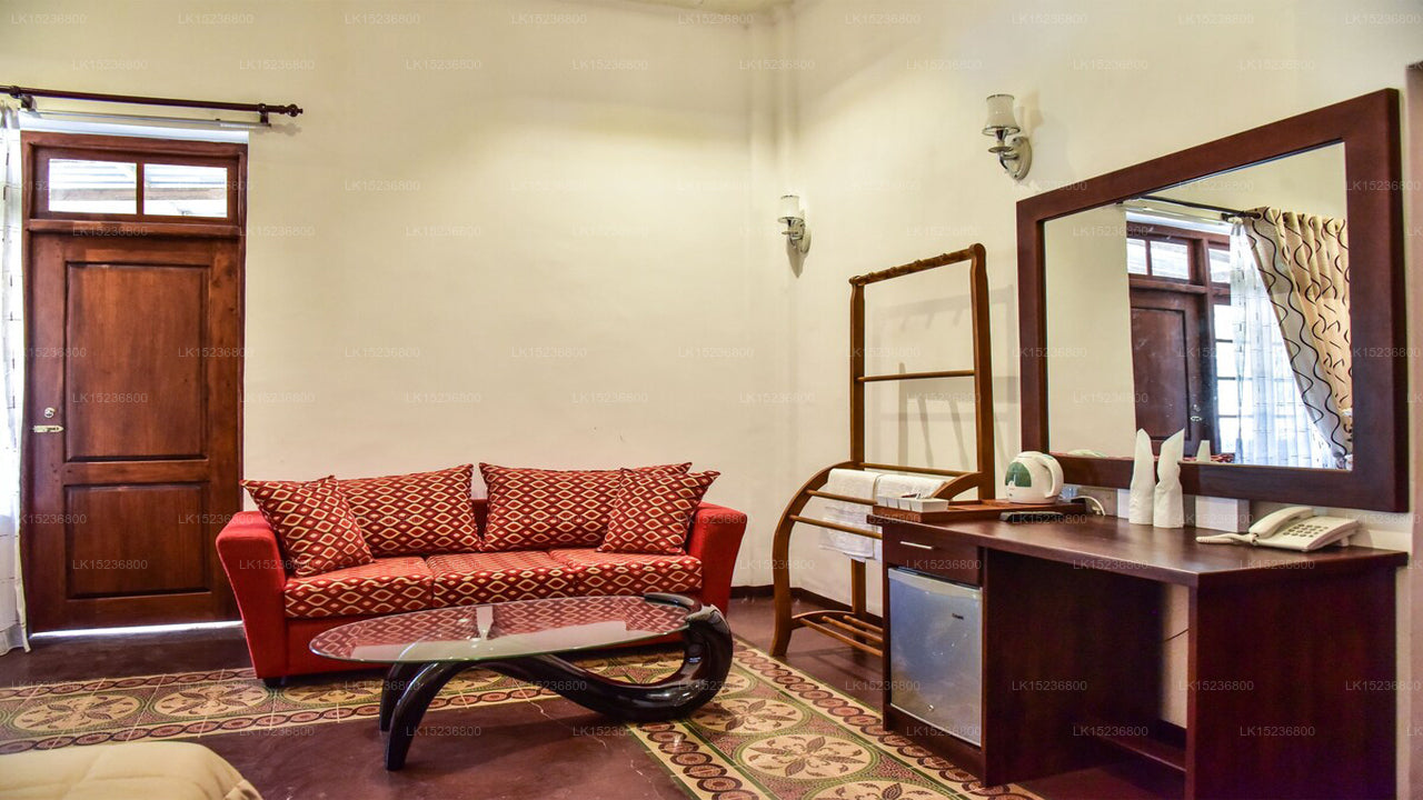 Tea Garden Hotel, Watawala 