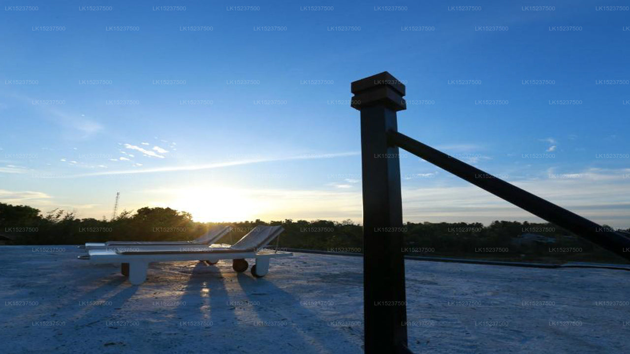 Öko-Hotel Black &amp; White, Anuradhapura