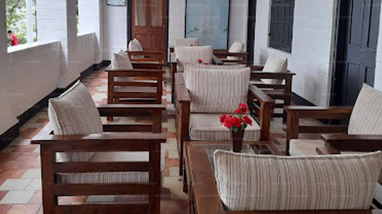 Ratnapura Rasthaus, Ratnapura