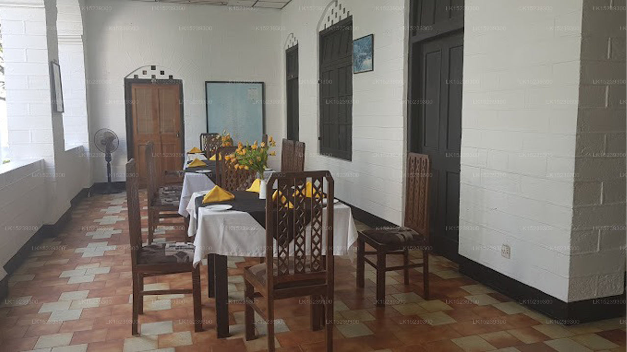 Ratnapura Rasthaus, Ratnapura