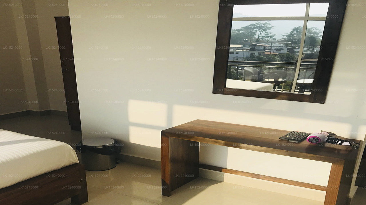 Ella Royal Ace Hotel, Ella 