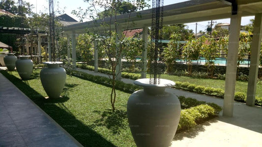 Garden Beach Hotel, Kalutara 