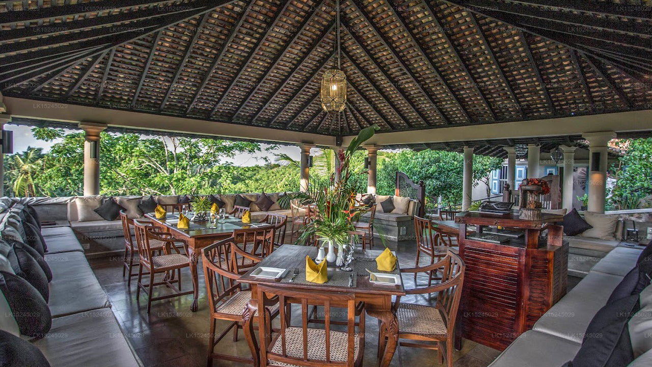 Villa Mayurana von Edwards Collection