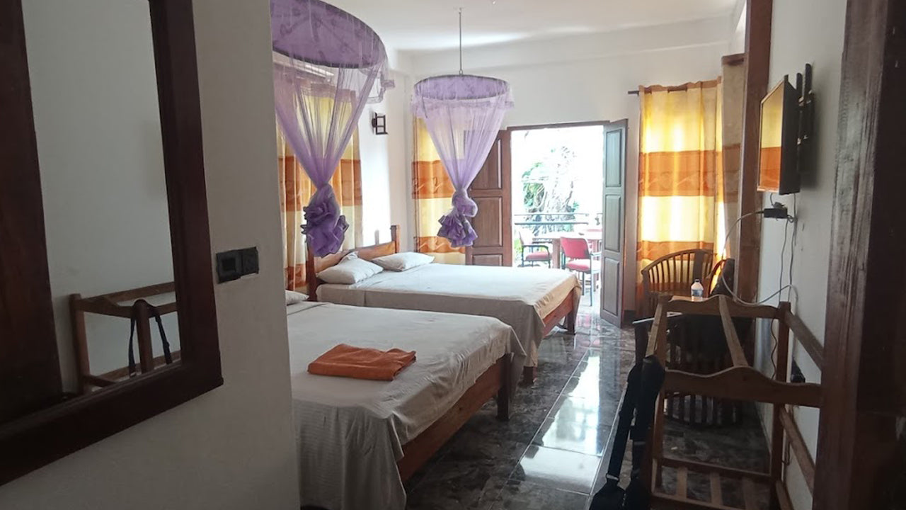 Hotel Athina &amp; Restaurant, Chilaw